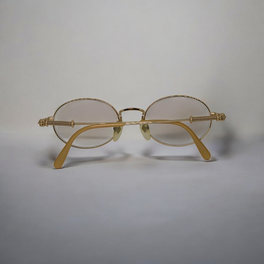 Jean Paul Gaultier 

model: 55-6101